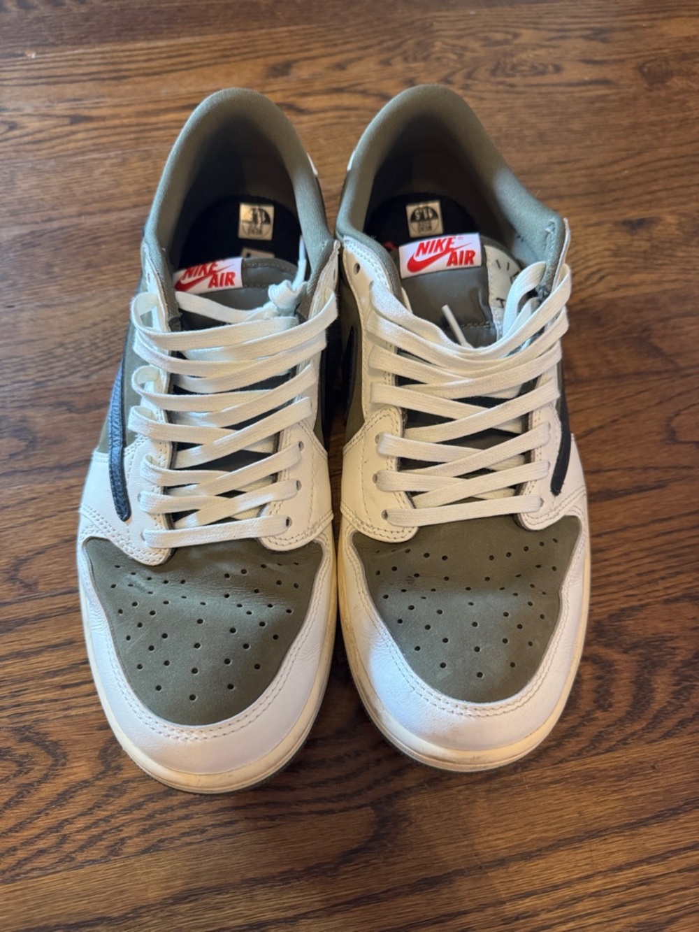 Nike Men’s Travis Scott OG Low Medium Olive Green
